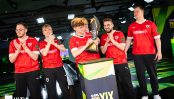 MOUZ