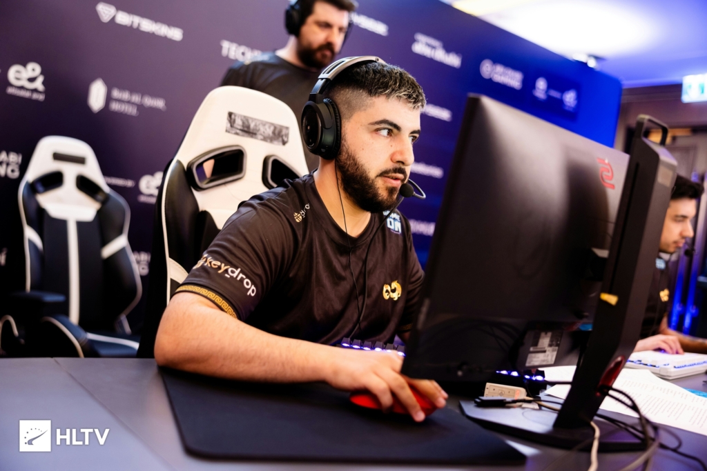 MAJ3R