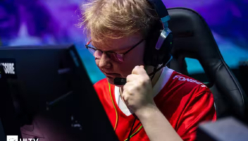 MOUZ