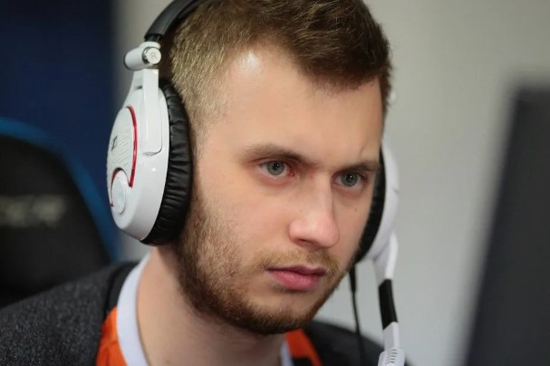 «Valve ПРИНУДИТЕЛЬНО для всех выкрутила текстуры на максимум». Byali ...