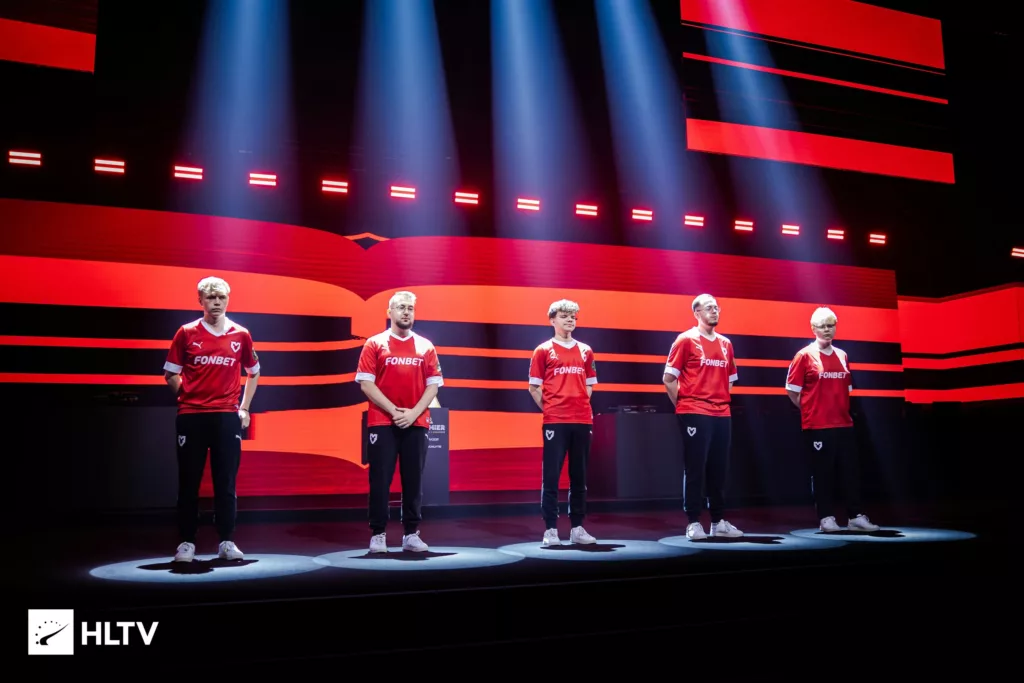 MOUZ