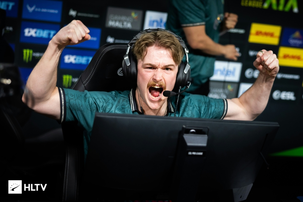 FlyQuest