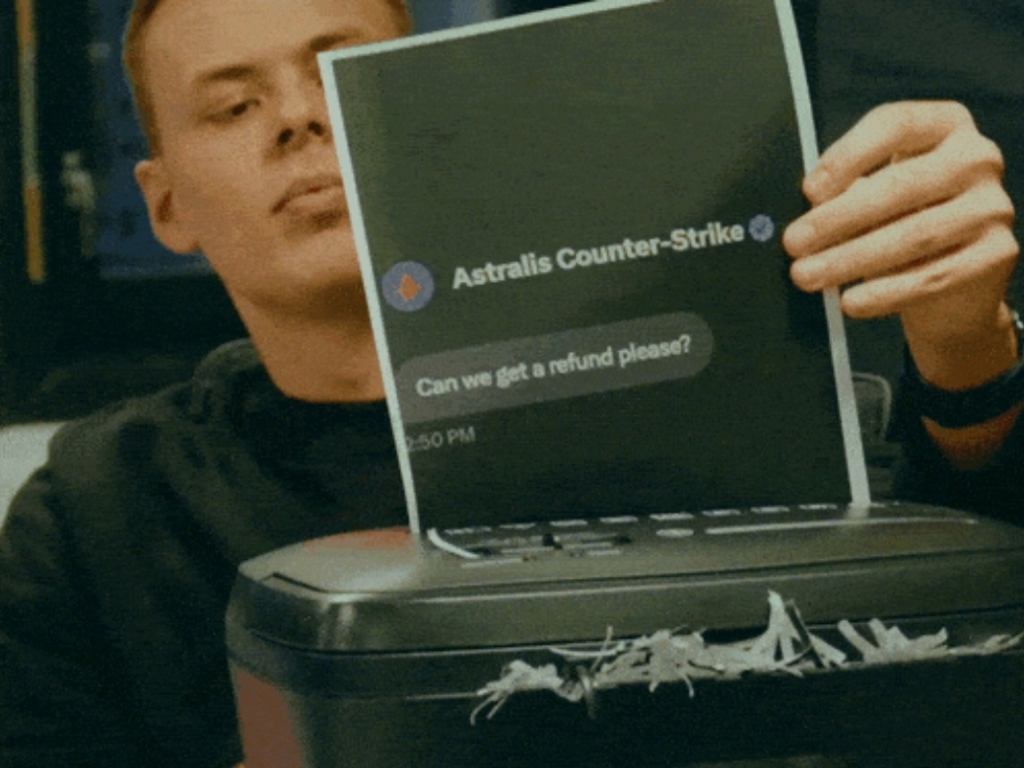 HEROIC потроллила Astralis
