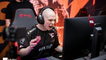 EliGE
