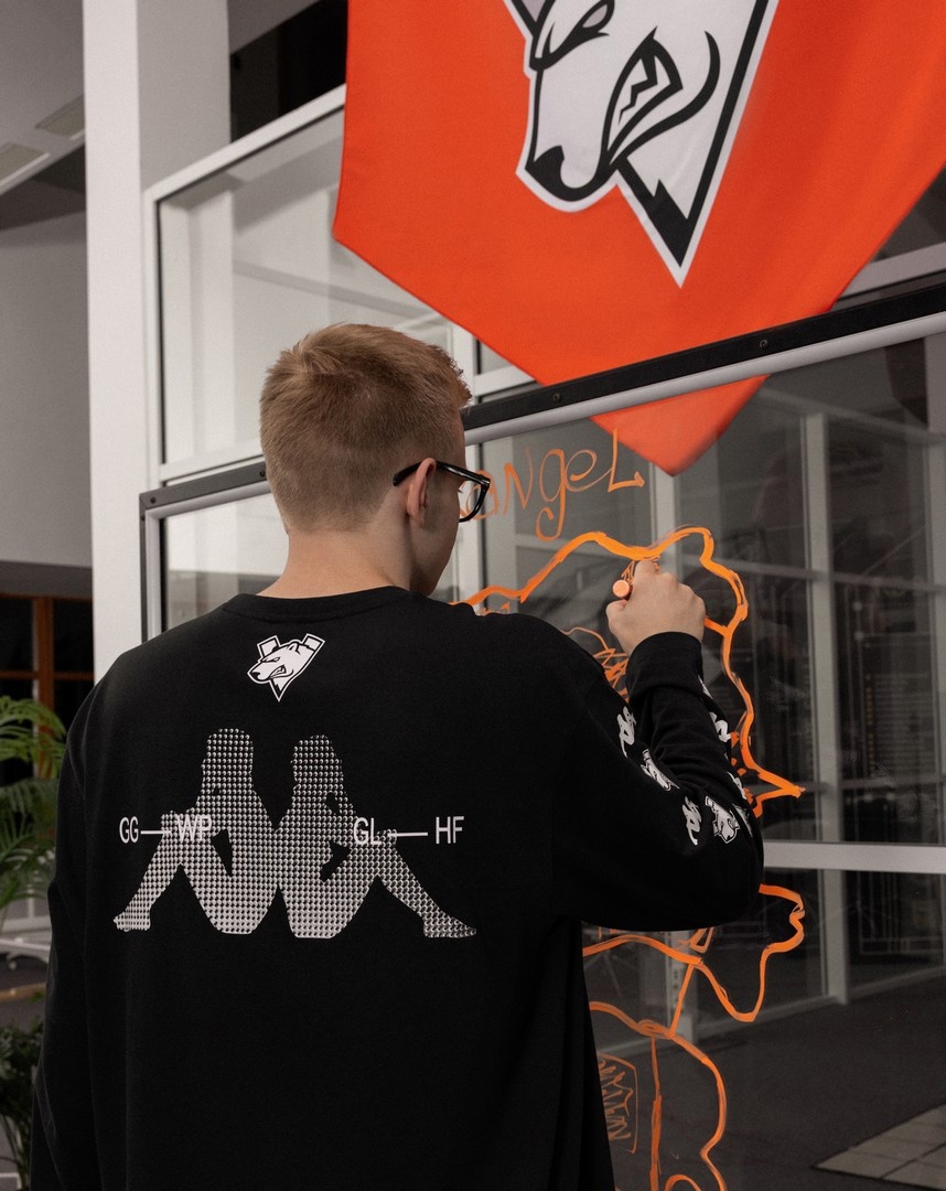 Virtus.pro × Kappa