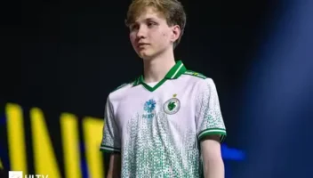 m0NESY