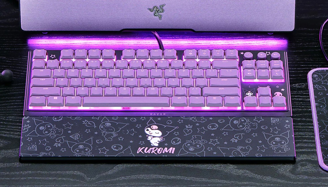 Коллаба Kuromi и Razor